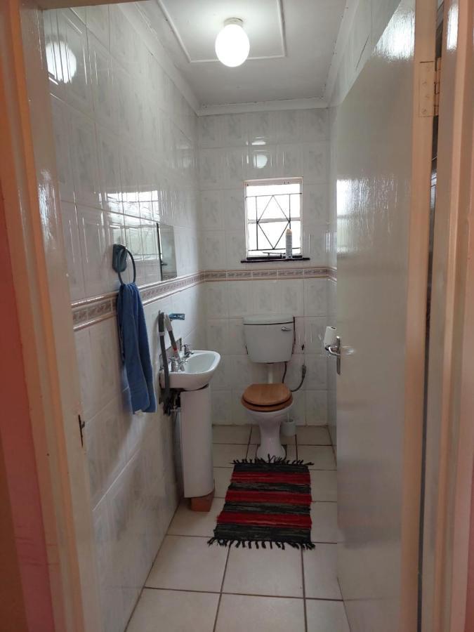 Lion Rock View Guesthouse 마세루 외부 사진